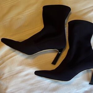 Elegant  Stuart Weitzman  Navy Women's Ankle Boots